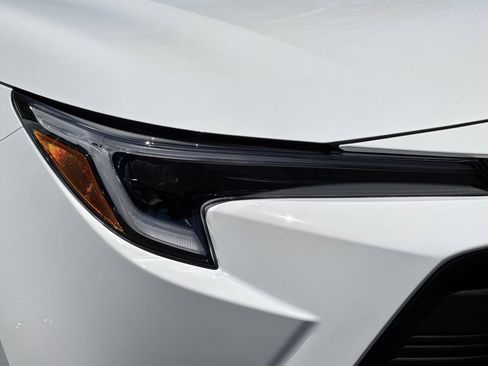 New 2026 Toyota Corolla LE FWD image 30