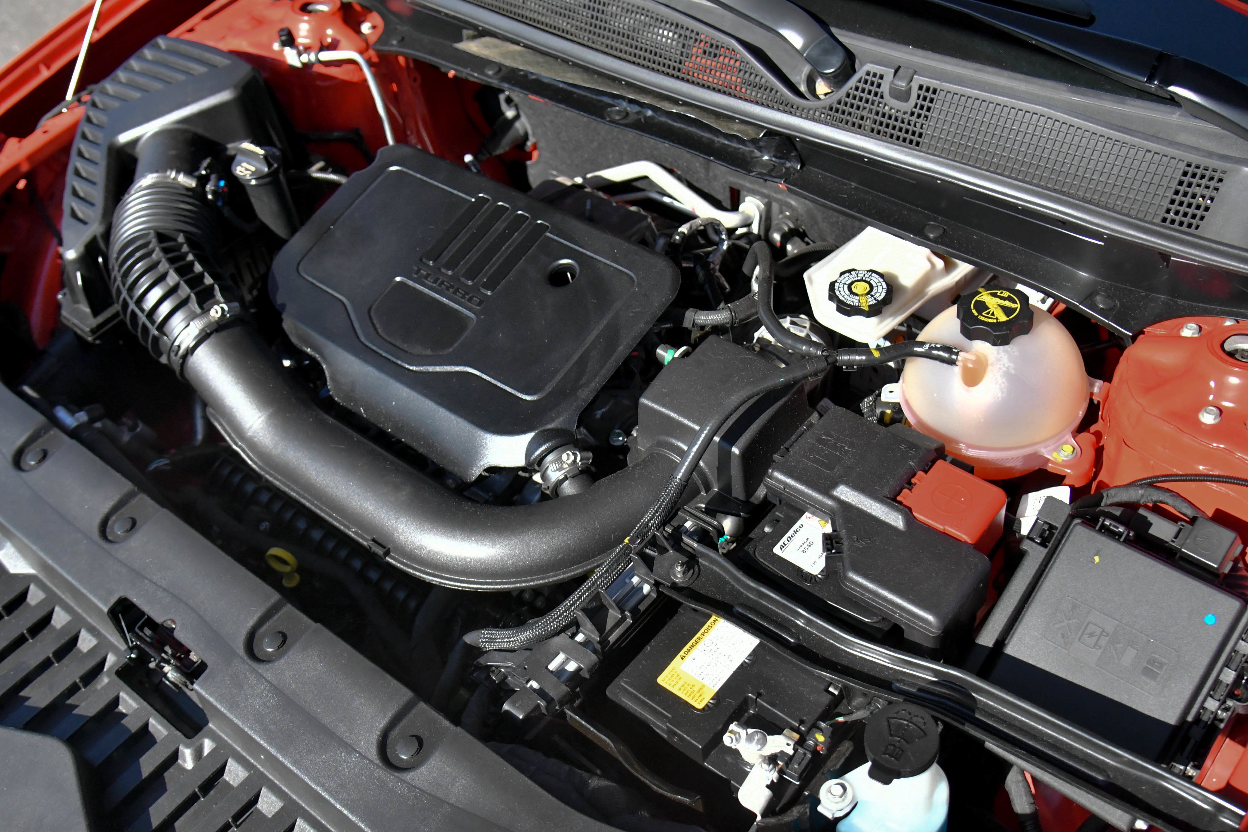 Used 2025 Chevrolet Blazer LT FWD image 46