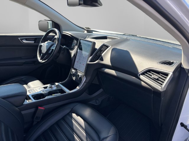 Used 2024 Ford Edge SEL AWD/4WD image 10