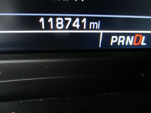 Used 2019 Chevrolet Tahoe LT w/ LT Signature Package image 33