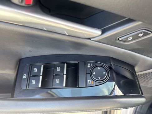 Used 2024 MAZDA CX-30 AWD 2.5 S w/ Select Sport Pkg image 25