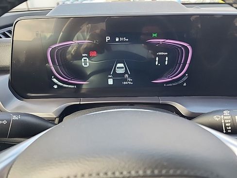 Used 2025 Kia Telluride S image 14