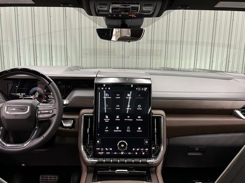 Used 2026 GMC Yukon XL Denali Ultimate AWD/4WD image 34