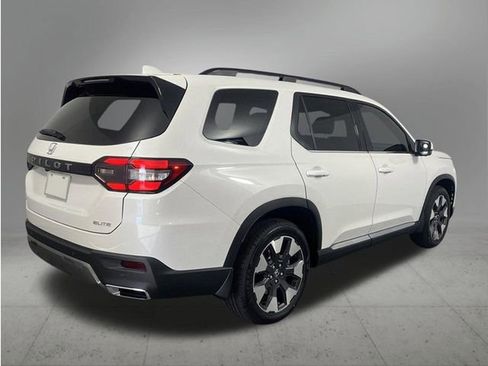 New 2026 Honda Pilot Elite image 5