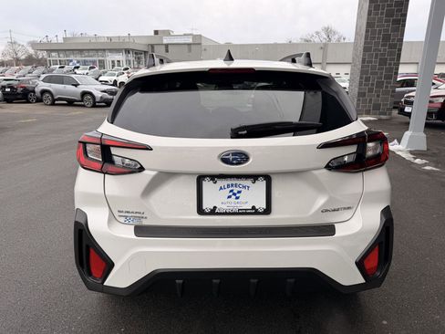 Certified 2025 Subaru Crosstrek 2.0i Premium image 4