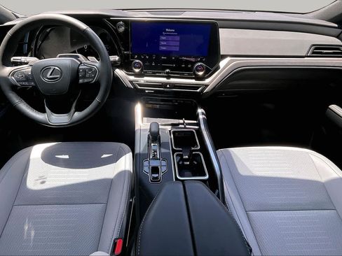 Used 2026 Lexus TX 350 AWD w/ Technology Package image 16
