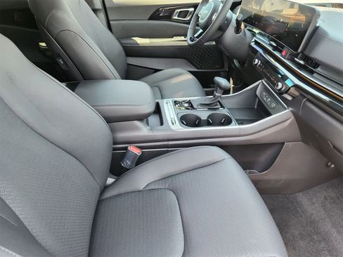 New 2026 Kia Carnival SX Prestige image 12