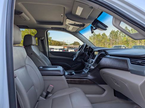 Used 2018 Chevrolet Tahoe LT image 24