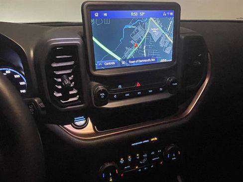 Used 2024 Ford Bronco Sport Outer Banks w/ Tech Package image 17