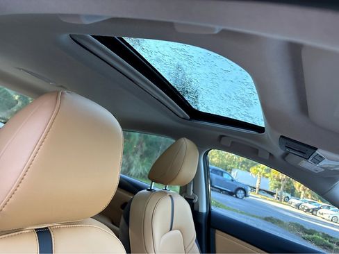 New 2025 Nissan Sentra SV w/ SV Premium Package image 13