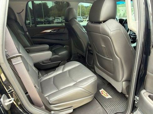 Used 2016 Cadillac Escalade Premium AWD/4WD image 26