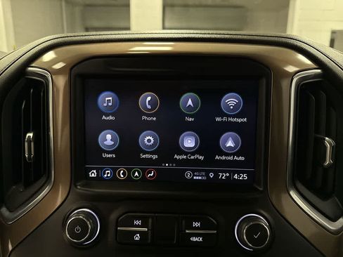 Used 2022 Chevrolet Silverado 1500 High Country w/ Safety Package II AWD/4WD image 21