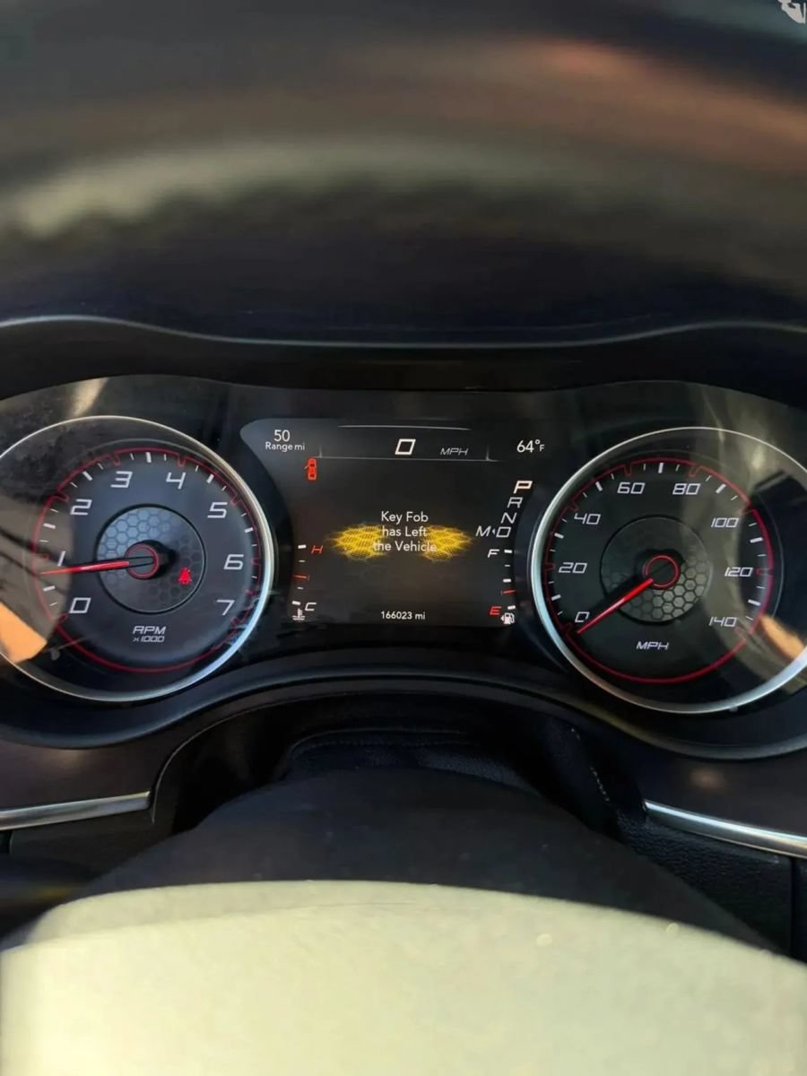 Used 2015 Dodge Charger SE w/ Popular Equipment Group RWD image 14