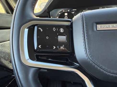 Certified 2024 Land Rover Range Rover Sport SE image 17