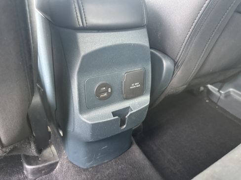 Used 2023 Ford Maverick XLT w/ XLT Luxury Package FWD image 26