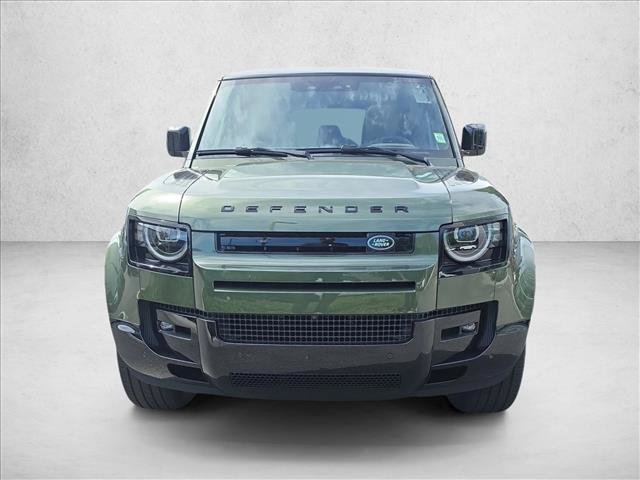 New 2026 Land Rover Defender 110 X-Dynamic SE AWD/4WD image 2