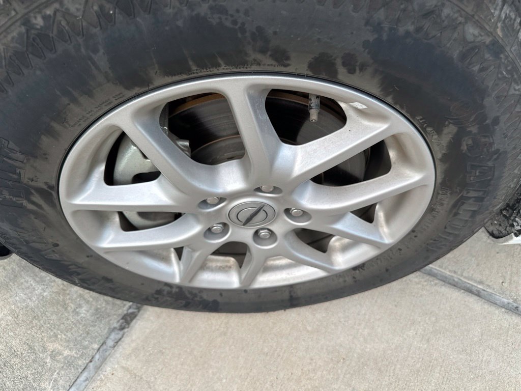 Used 2024 Chrysler Pacifica Touring-L FWD image 42