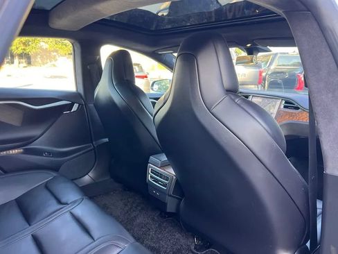 Used 2018 Tesla Model S 100D AWD/4WD image 21