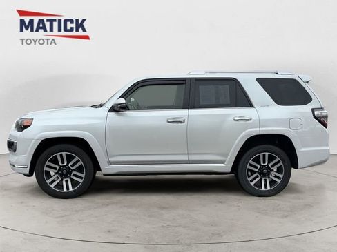 Used 2024 Toyota 4Runner Limited AWD/4WD image 4