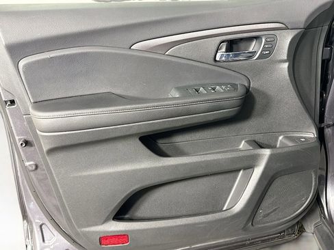 Certified 2023 Honda Ridgeline RTL image 27