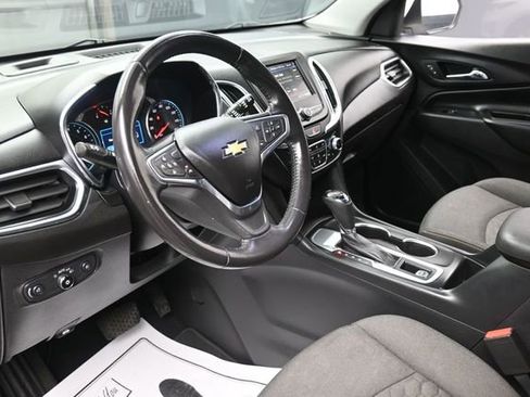 Used 2020 Chevrolet Equinox LT FWD image 8