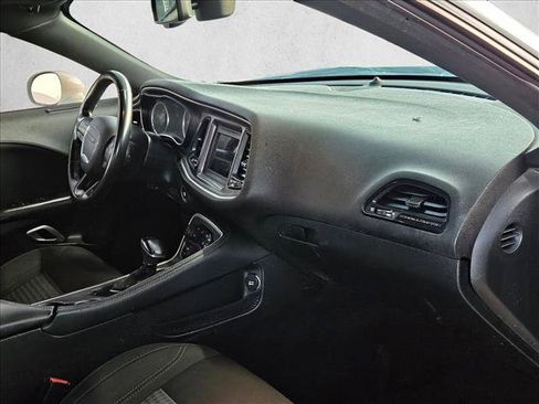 Used 2019 Dodge Challenger SXT RWD image 19