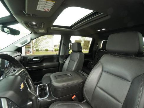 Used 2020 Chevrolet Silverado 3500 LTZ w/ LTZ Plus Package AWD/4WD image 30