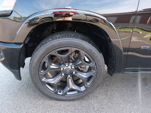 Used 2021 RAM 1500 Limited w/ Night Edition AWD/4WD image 13