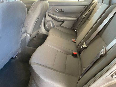 Used 2025 Nissan Sentra S image 23