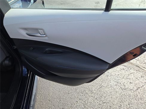 Used 2022 Toyota Corolla SE image 9