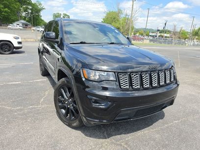 Used 2019 Jeep Grand Cherokee Altitude