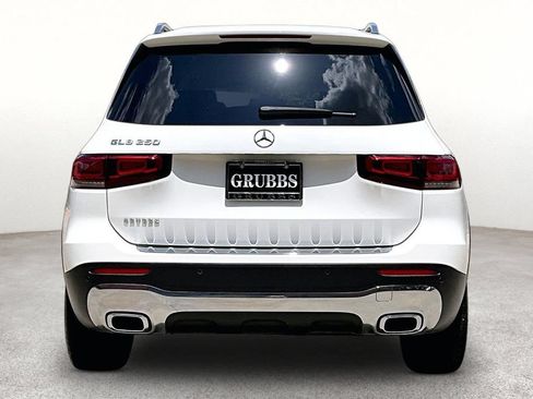 Used 2022 Mercedes-Benz GLB 250 image 5