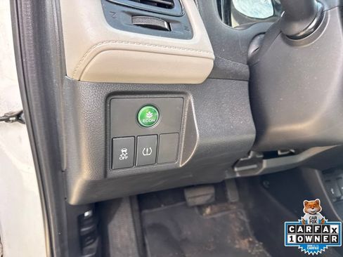 Used 2018 Honda HR-V LX image 15