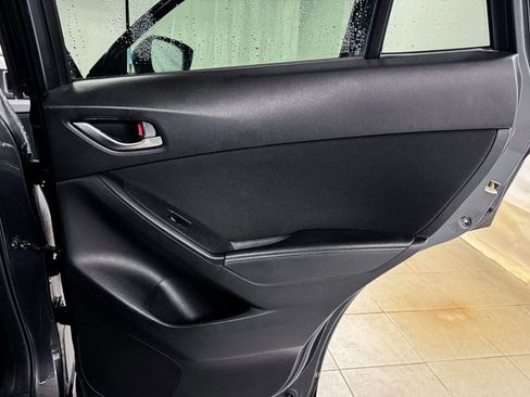 Used 2016 MAZDA CX-5 Touring image 14