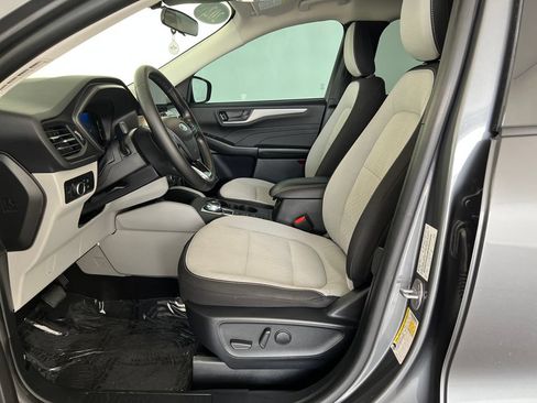 Used 2024 Ford Escape Active FWD image 11