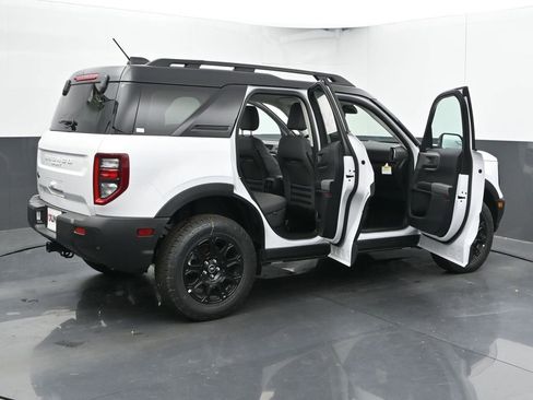 New 2025 Ford Bronco Sport Badlands w/ Badlands Tech Package image 48