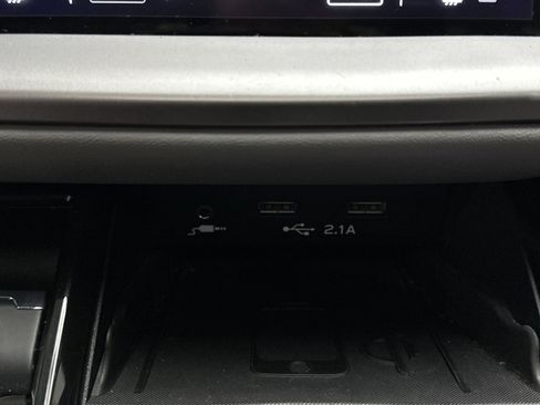 Used 2020 Subaru Outback Limited w/ Popular Package #2 image 43