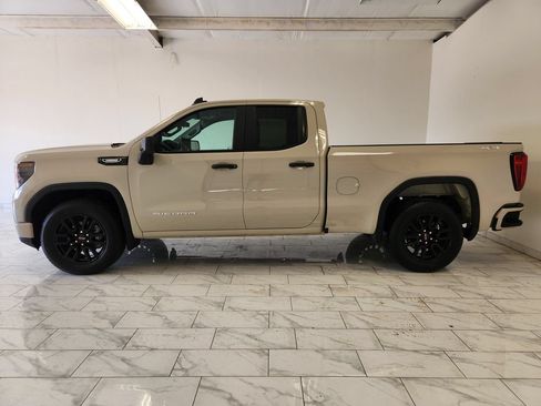 Used 2026 GMC Sierra 1500 Pro w/ Graphite Edition AWD/4WD image 4