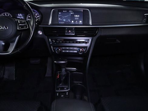 Used 2020 Kia Optima Premium image 18