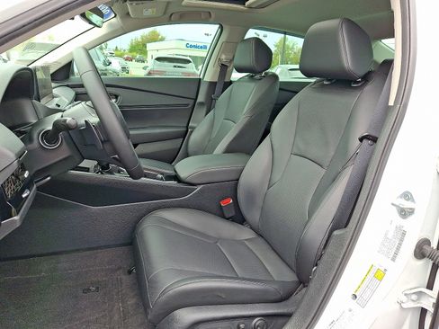 Used 2023 Honda Accord EX-L image 13