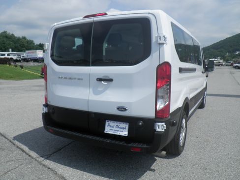 Used 2024 Ford Transit 350 XLT image 6