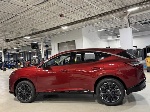 New 2026 Nissan Murano Platinum w/ Cargo Package AWD/4WD image 32