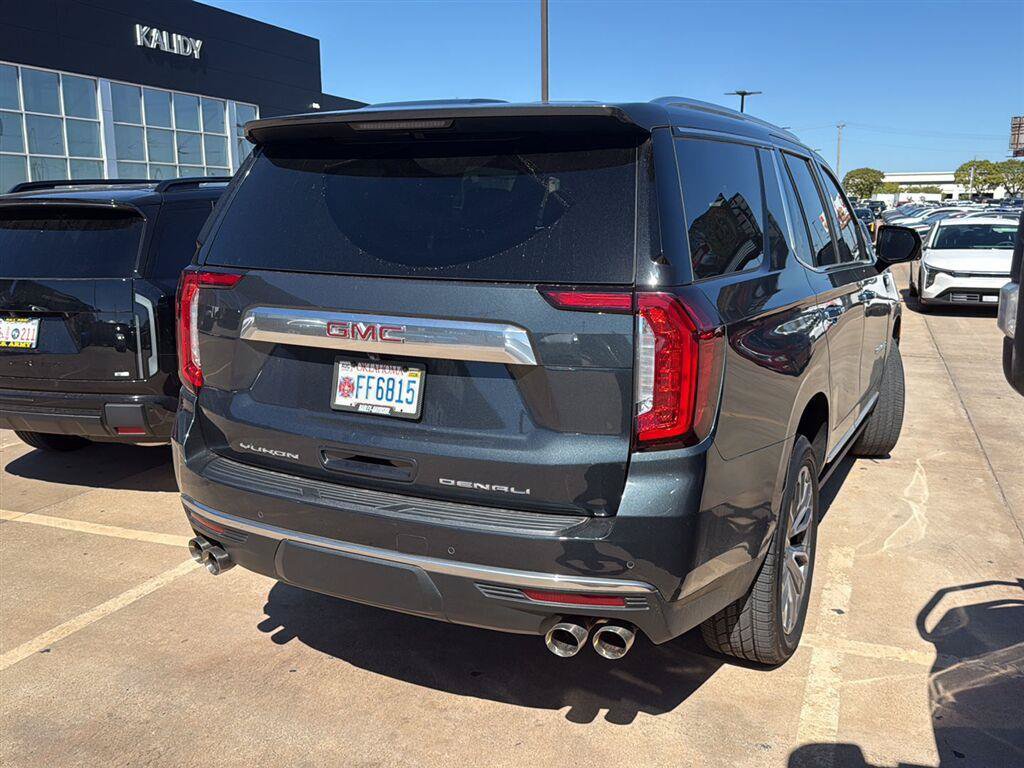 Used 2022 GMC Yukon Denali AWD/4WD image 4