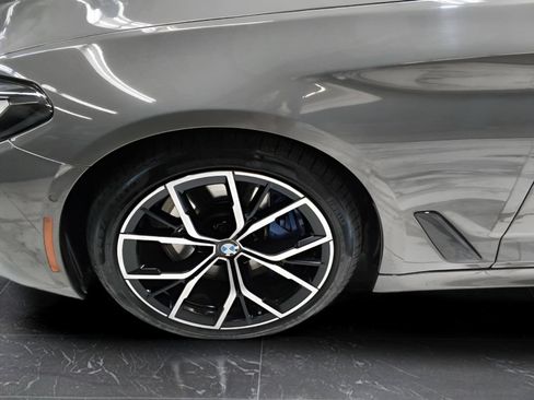 Used 2022 BMW M550i xDrive w/ Premium Package AWD/4WD image 30
