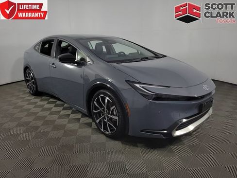 Used 2026 Toyota Prius Plug-In Hybrid FWD image 1