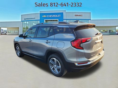 Used 2020 GMC Terrain SLT w/ Preferred Package FWD image 5