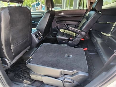 Used 2019 Volkswagen Atlas SE w/ Towing Package AWD/4WD image 13
