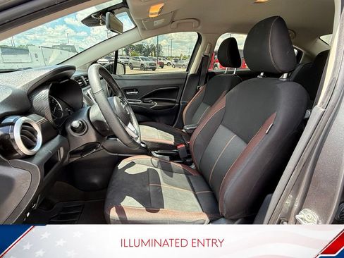Used 2021 Nissan Versa SR w/ Electronics Package FWD image 10