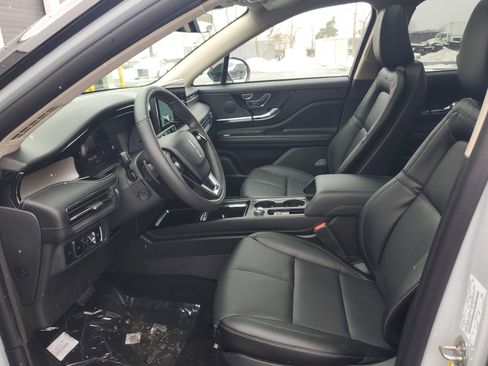 New 2026 Lincoln Corsair Reserve w/ Jet Appearance Package image 12