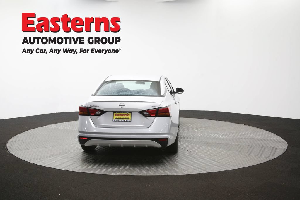 Used 2024 Nissan Altima 2.5 SV FWD image 40